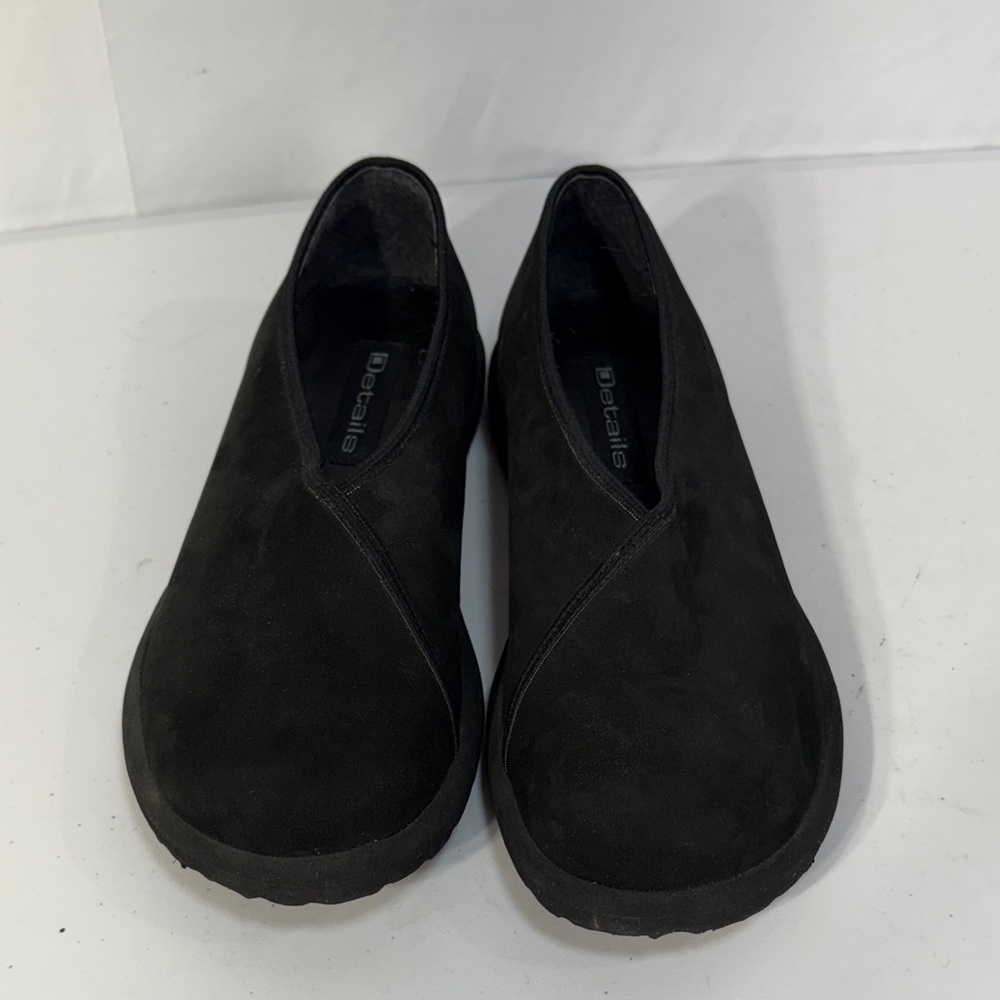 🦤 Details Black nubuck Loafers: